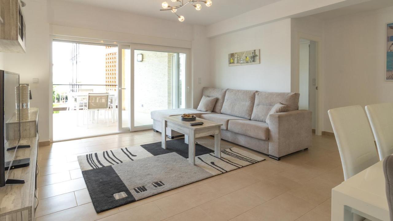 Modern 2 Bedroom Apartment 100 M From The Beach Хавеа Экстерьер фото